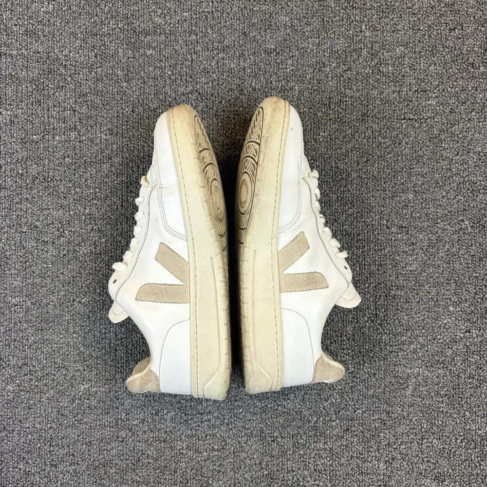 Veja Women's Esplar Logo V-12 Lace Up Sneakers Extra White/Sable Shoes Size 8 US